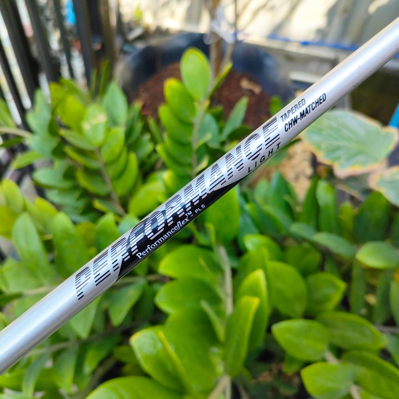 ** ไม้กอล์ฟสำหรับเด็ก ** ** ไม้กอล์ฟมือซ้าย ** . WEDGE USKG CHAMPIONSHIP SERIES องศา 56 เบาท์ 12 ก้าน PERFORMANCE ความยาว 32 นิ้ว รุ่นพิเศษ OIL CAN ไม้กอล์ฟพรีเมี่ยมมือสอง By NakaraLuxurious