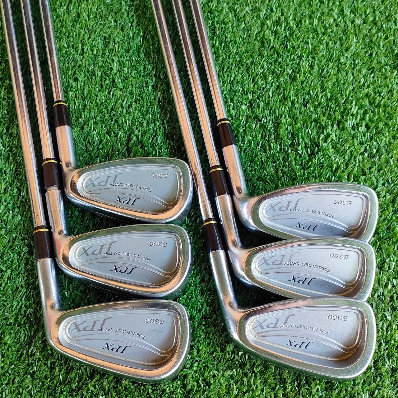 *ไม่มีเหล็ก 9* ชุดเหล็ก MIZUNO JPX E300 มีเหล็ก 4-8 เเละ PW *ไม่มีเหล็ก 9* ก้าน N.S.PRO 950 GH FLEX S เหล็ก FORGED DEEP CAVITY เป็นเหล็ก FORGED สุดพรีเมี่ยม ไม้กอล์ฟพรีเมี่ยมของแท้ By NakaraLuxurious