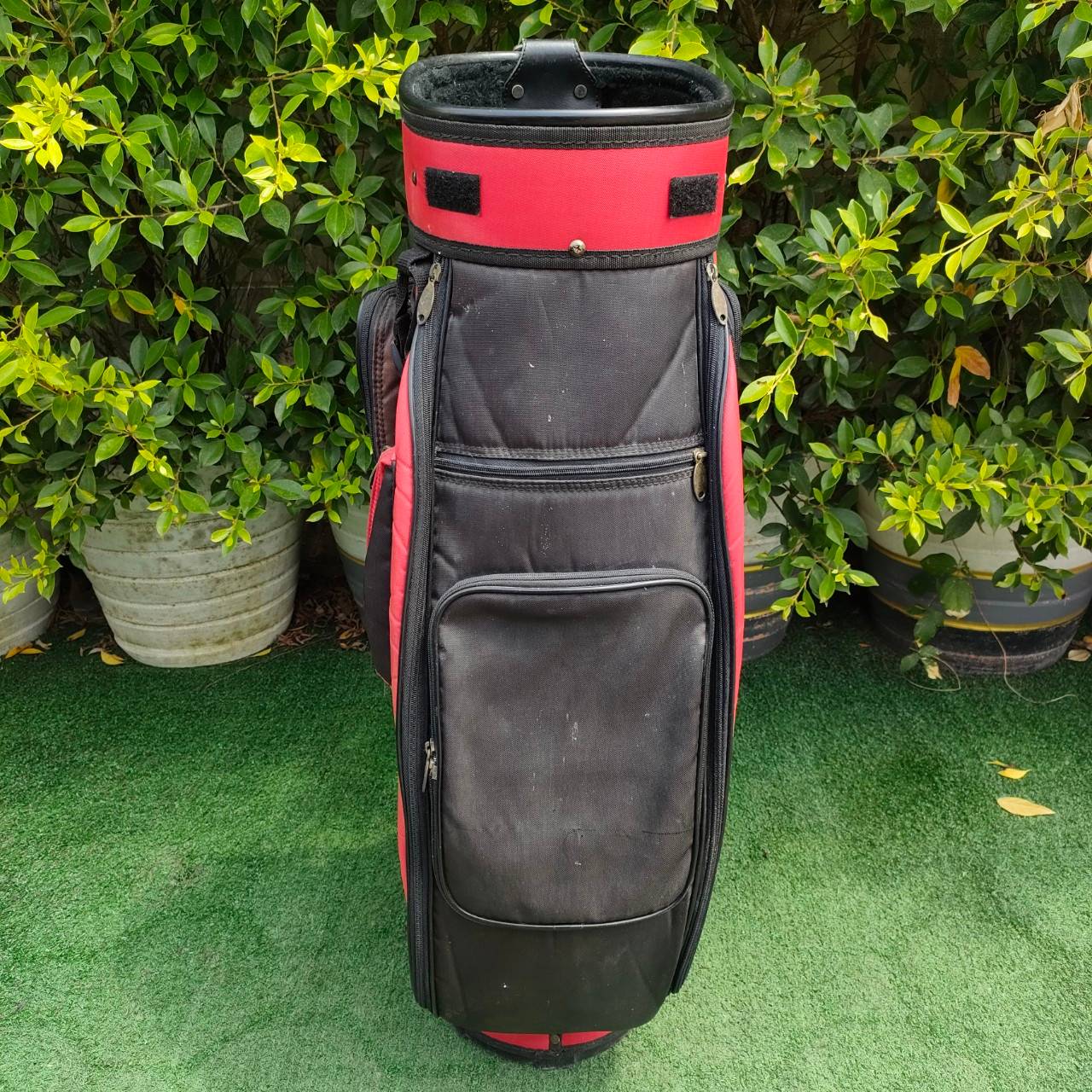 ถุงกอล์ฟ BULLET มือสอง พร้อมใช้งาน