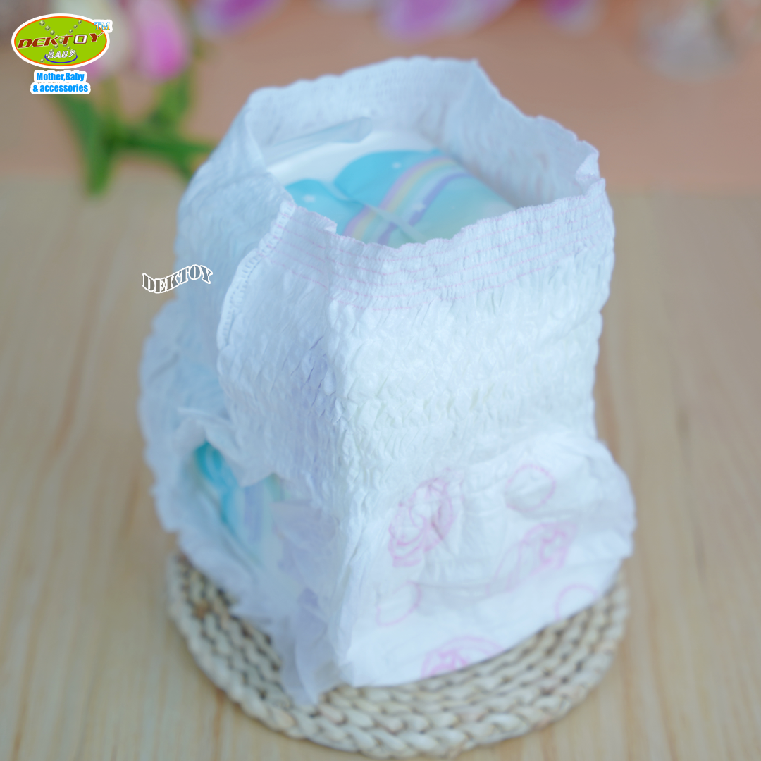 Falicia เฟลิเซีย ผ้าอนามัยแบบกางกาง 1ห่อ 4 ชิ้น ไซซ์ M 24-33 นิ้ว