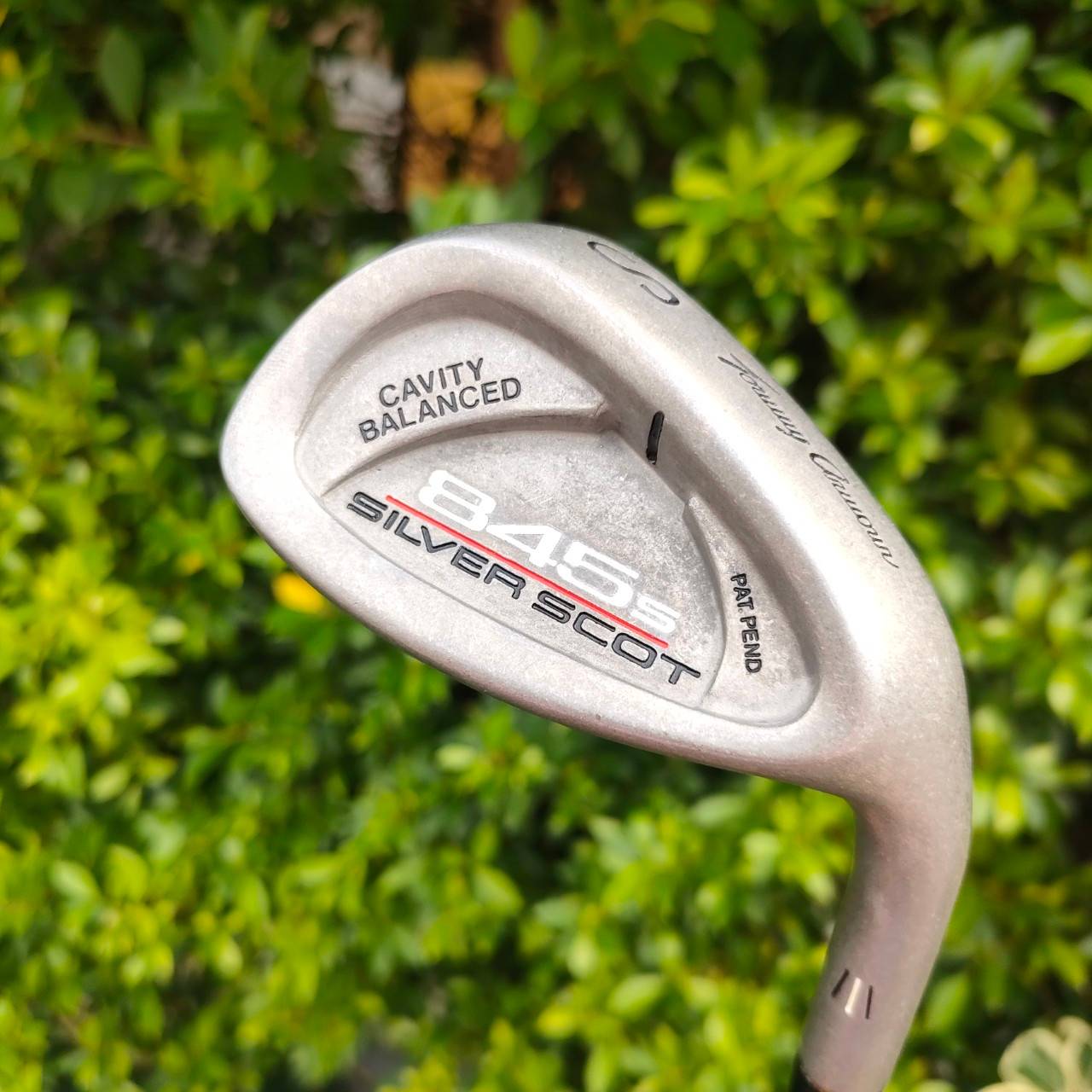 ชุดเหล็ก TOMMY ARMOR 845S SILVER SCOT ของใหม่!! มีเหล็ก 3-9 เเละ PW SW ก้าน G-FORCE FLEX R เป็นนวัตกรรมใหม่เอกสิทธิ์ PAT PEN ใบไม่ใหญ่มาก แต่ตีแล้วง่ายแบบสุด!! ไม้กอล์ฟมือหนึ่ง ของแท้ BY NakaraLuxurious