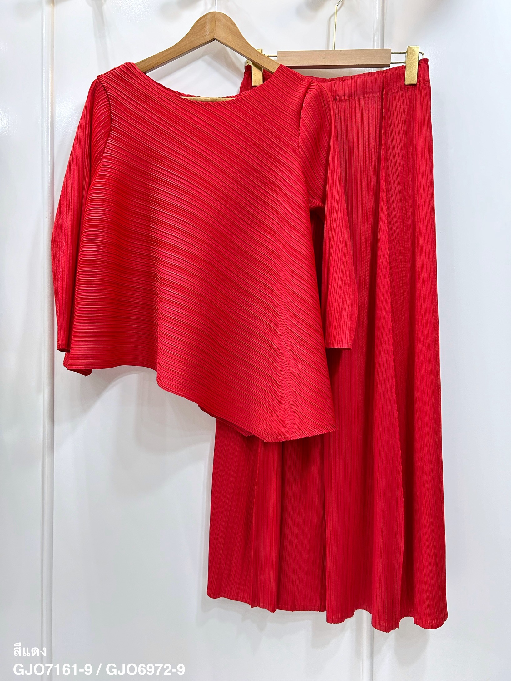 กก ยาว 37.5นิ้ว 2MUAY รุ่น GJO7161 / GJO6972 ASYMMETRIC PLEATED SET ชุดอัดพลีท เซ็ตพลีทคุณภาพ 5สี FREE SIZE
