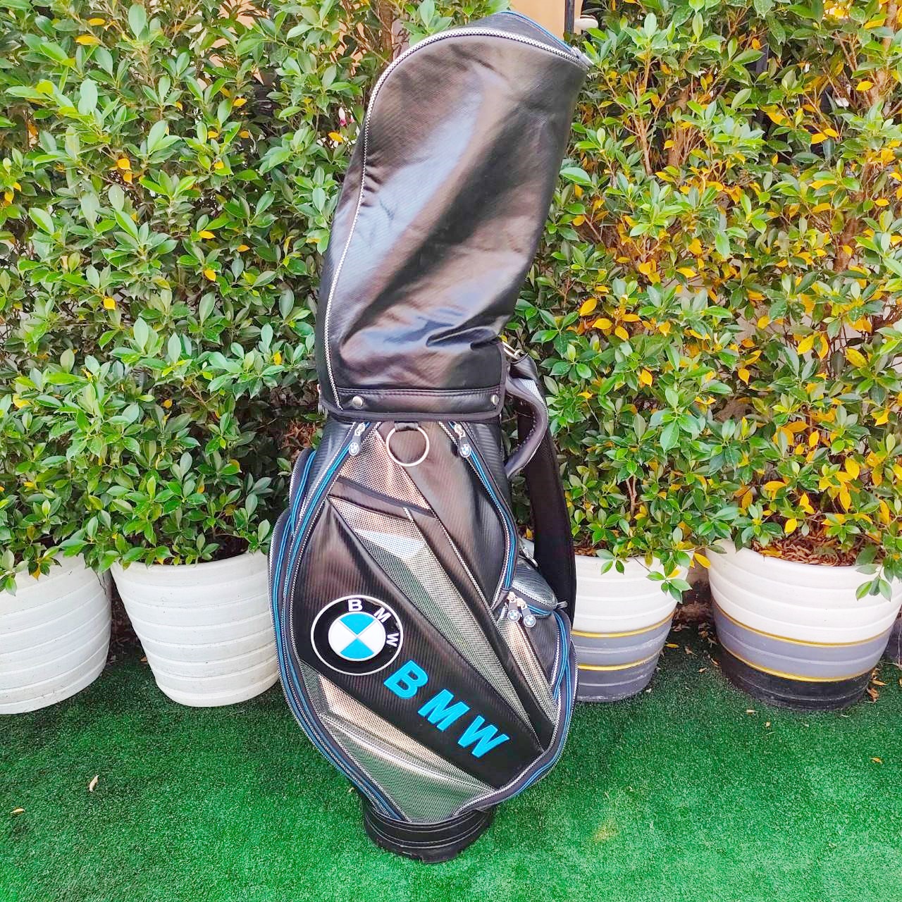ถุงกอล์ฟ BMW มือสอง ถุงลายสวยมากๆครับ