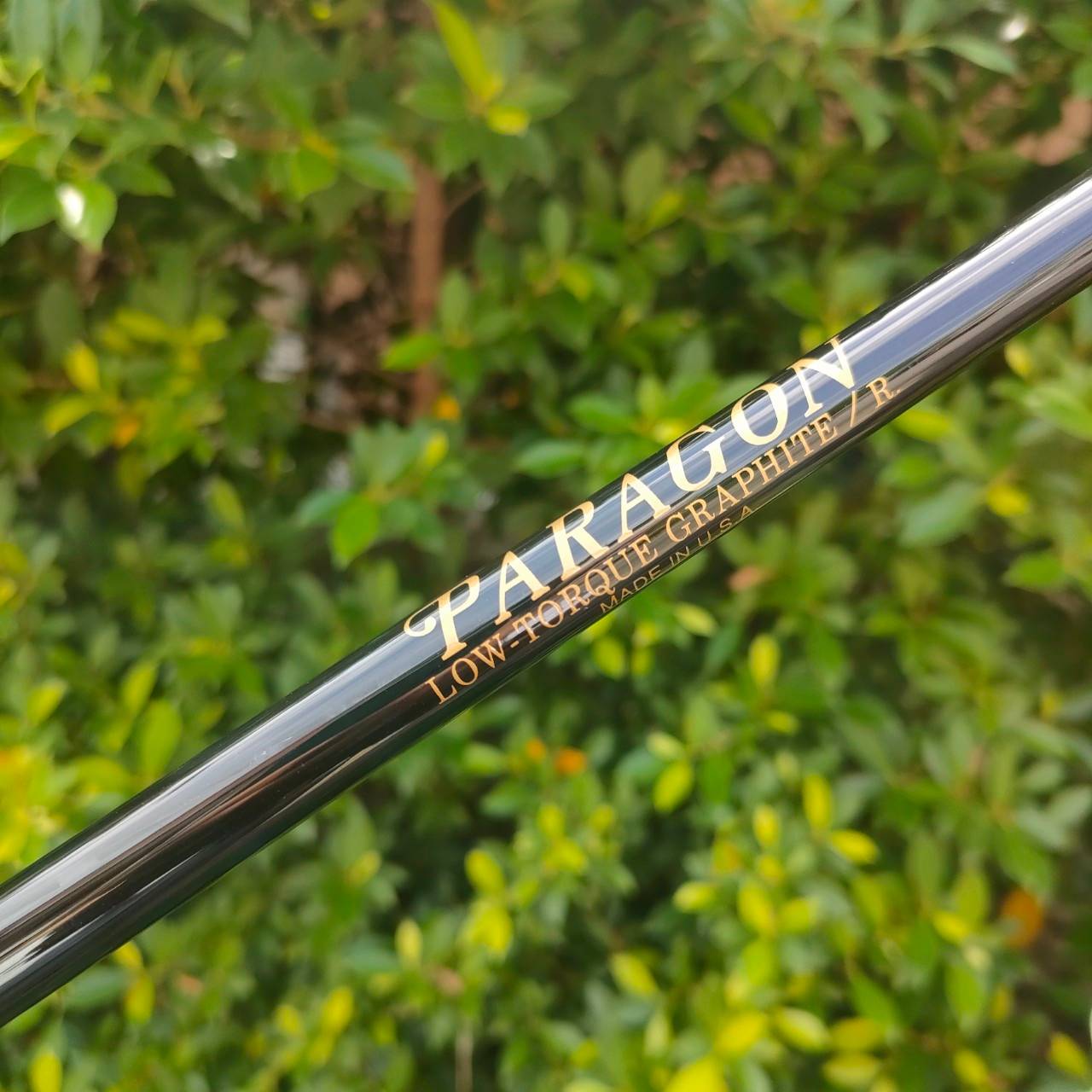 ชุดเหล็ก COSMAX POWER SOLE ของใหม่!! มีเหล็ก 3-9 เเละ PW SW ก้าน PARAGON FLEX R ออกแบบได้ลงตัว ออฟเซ็ตกำลังดี!! หลัง CAVITY ลึก เป็นเหล็กที่ตีง่ายมาก!! ไม้กอล์ฟมือสอง ของแท้ BY NakaraLuxurious