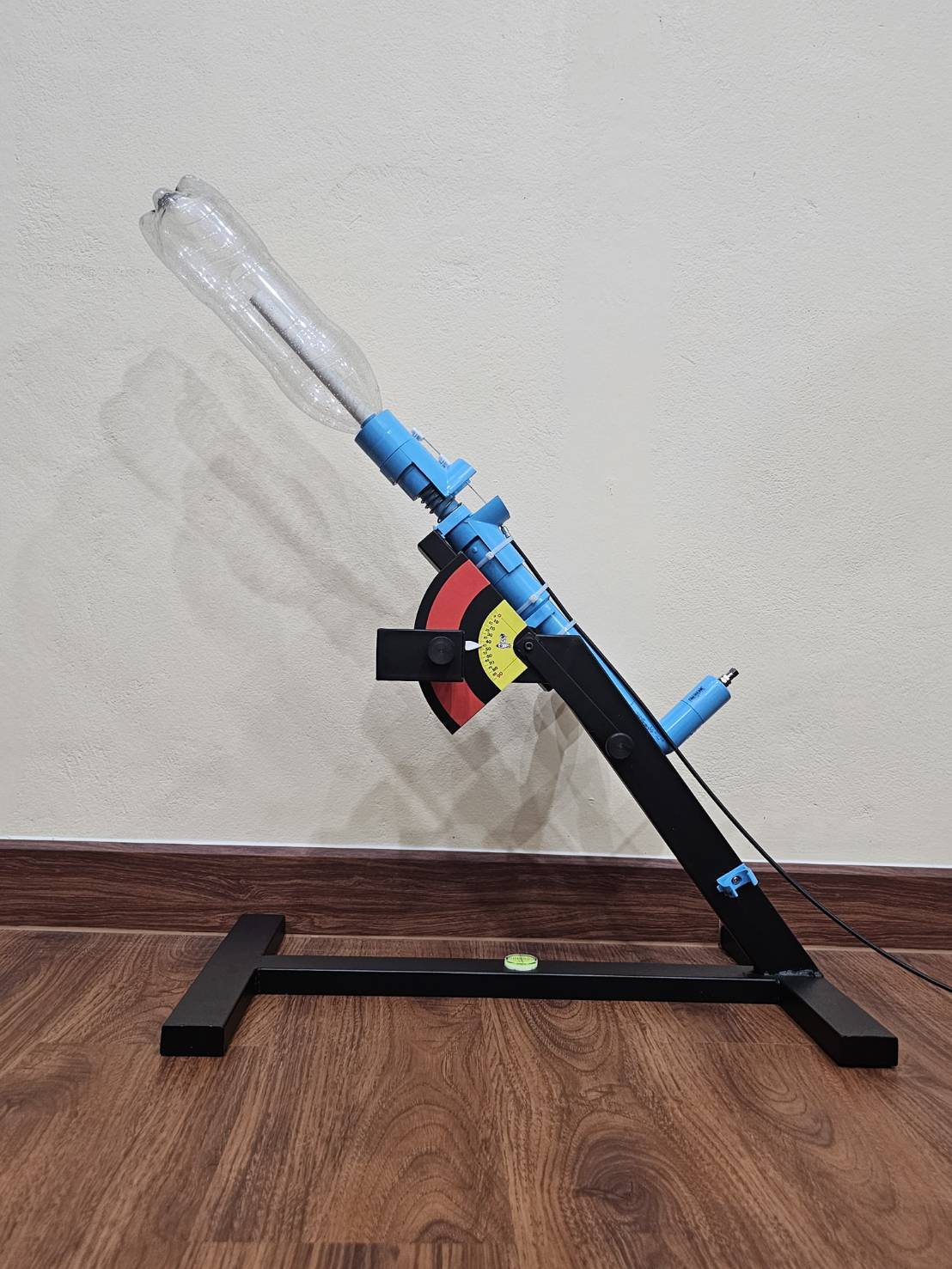 ฐานยิงจรวดขวดน้ำ แถมที่สูบลม ทดลองวิทยาศาสตร์ทดสอบยิงจรวดขวดน้ำ สื่อการสอนเด็กประถม มัธยม ช่างเทคนิค ปวช ปวส ใช้ในการแข่งขันยิงจรวดขวดน้ำ