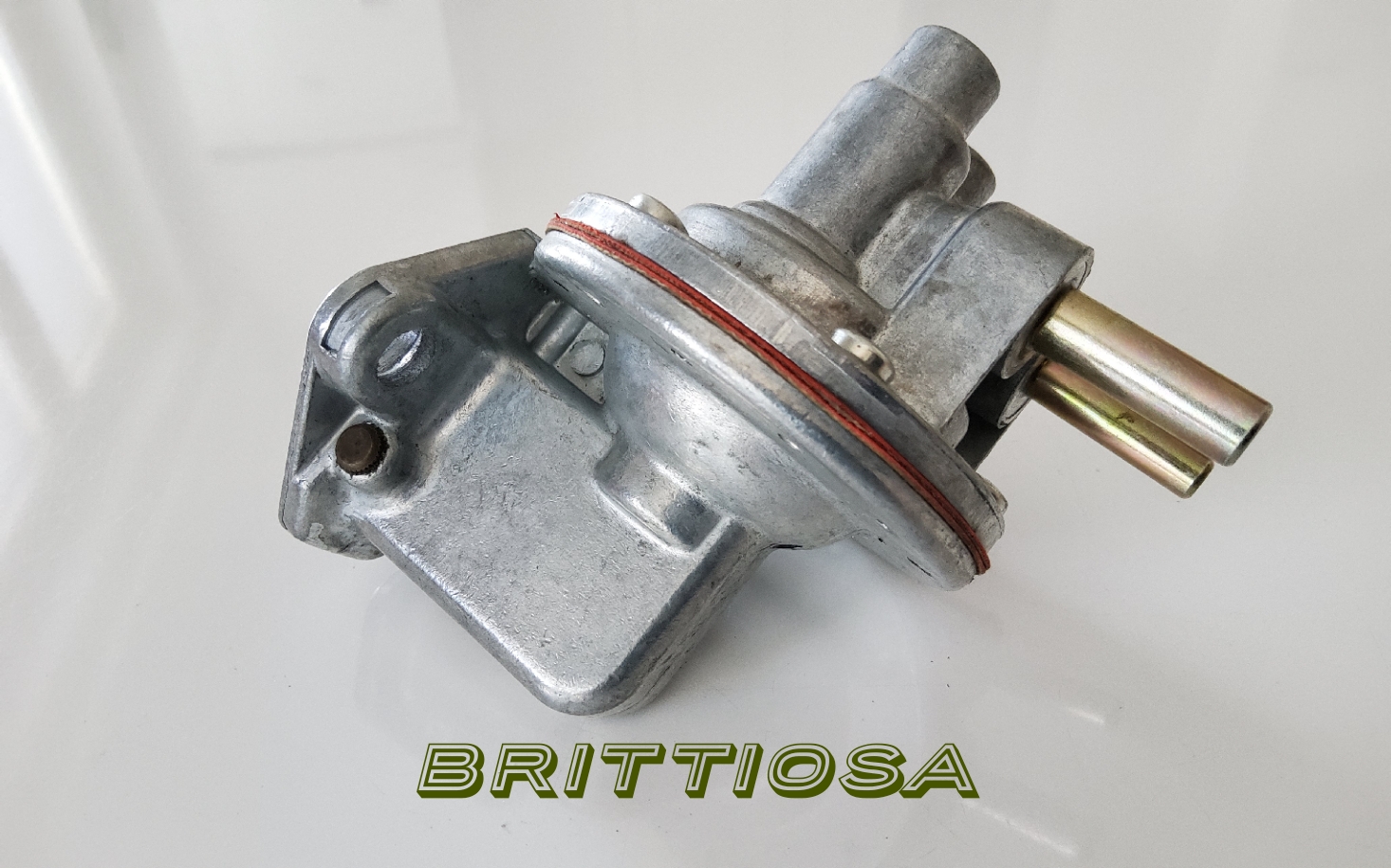 Polttoainepumppu Princess 1800/Austin/Morris 1800 etuveto "MYYTY", kysy saatavuus =65e