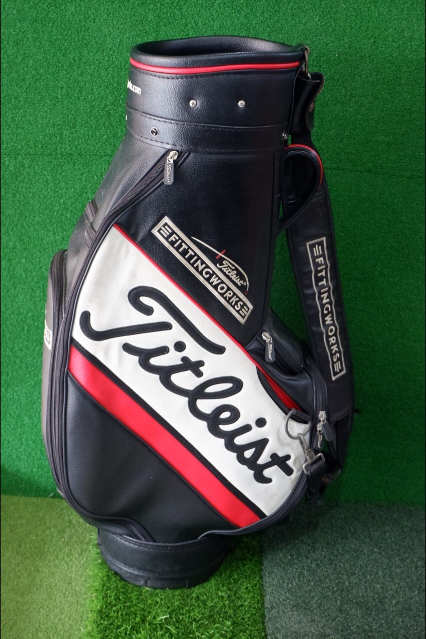 ถุงกอล์ฟ TITLELIST