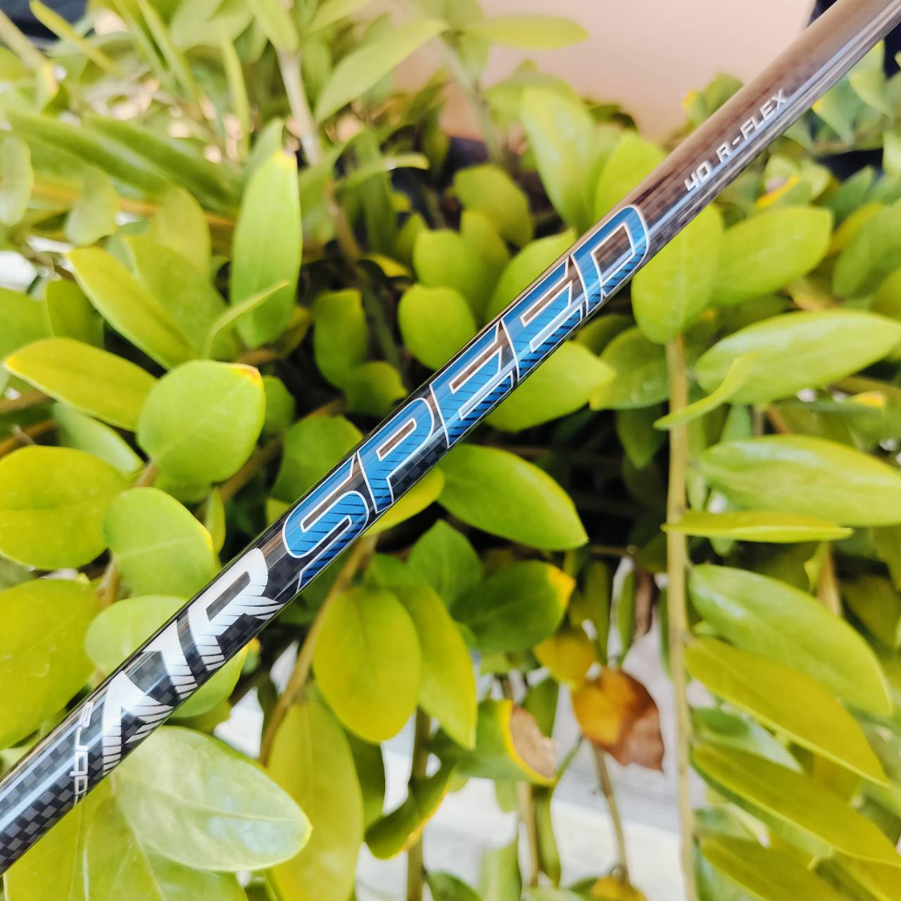 Driver Cobra F-Max Airspeed ก้าน AIR SPEED 40R เบาจัด 40 กรัม กระดองเคฟล่าทั้งชิ้น สวยจัดๆ เป็น Driver ที่เบาที่สุดของ COBRA มี COVER แท้ เดิม ไม้กอล์ฟพรีเมี่ยมมือสอง ของแท้ By NakaraLuxurious