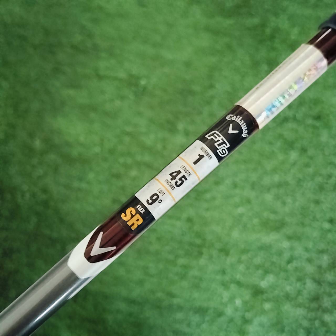 Callaway FT-9 เป็นรุ่นต่อยอดจาก FT-5 ที่ได้รับความนิยมในหมู่นักกอล์ฟที่ชื่นชอบความรู้สึกและประสิทธิภาพที่ยอดเยี่ยม ไม้กอล์ฟพรีเมี่ยมมือสอง ของแท้ By NakaraLuxurious