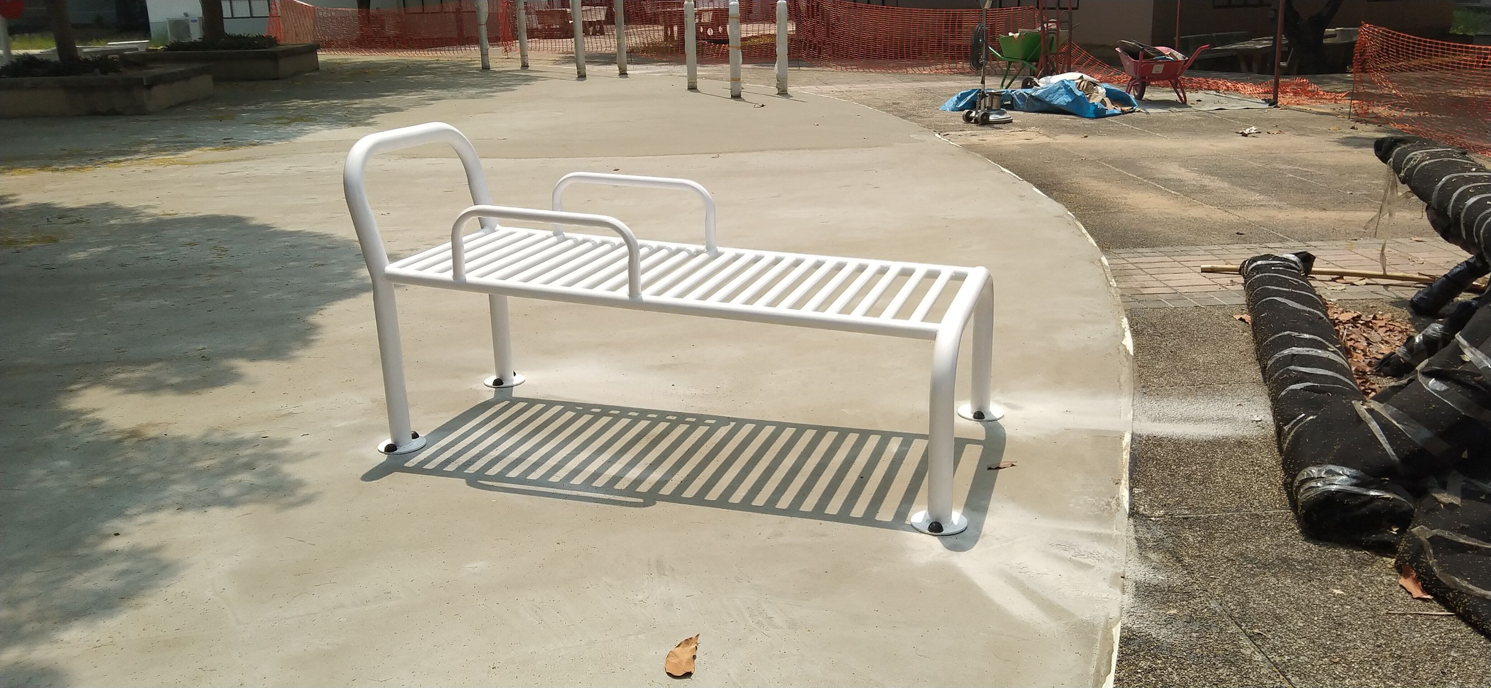 เครื่องออกกำลังกายกลางแจ้ง อุปกรณ์ซิทอัพคู่ ลานกีฬาอเนกประสงค์ สนามกีฬา ผลิตในไทย สั่งทำตามสีที่ต้องการได้