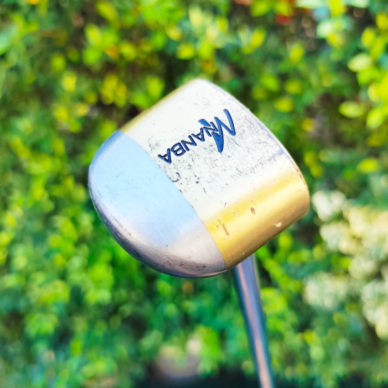 พัตเตอร์สำหรับฝึกพัตต์ PUTTER MNANBA ความยาว 33.5 นิ้ว เพื่อการพัตต์ที่แม่นยำ และเวลากลับมาใช้พัตเตอร์ปกติ ไม้กอล์ฟมือสอง ของแท้ BY NakaraLuxurious