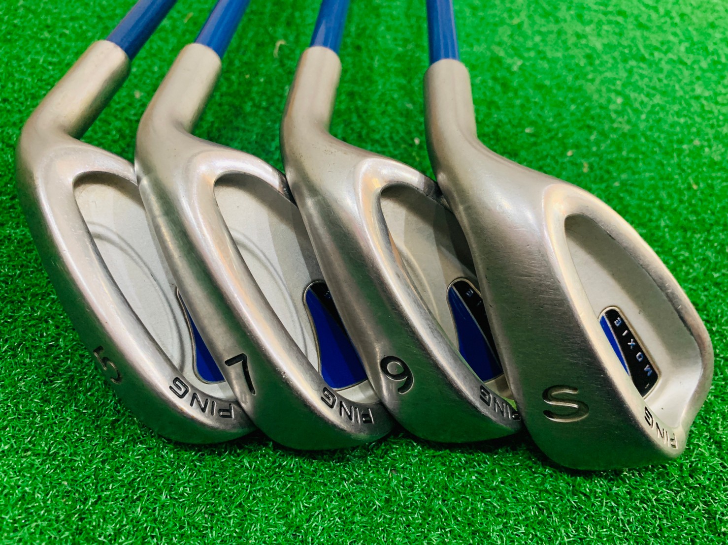 ชุดเหล็ก PING MOXIE เหมาะสำหรับเด็กช่วงอายุ 12 -15 ปี