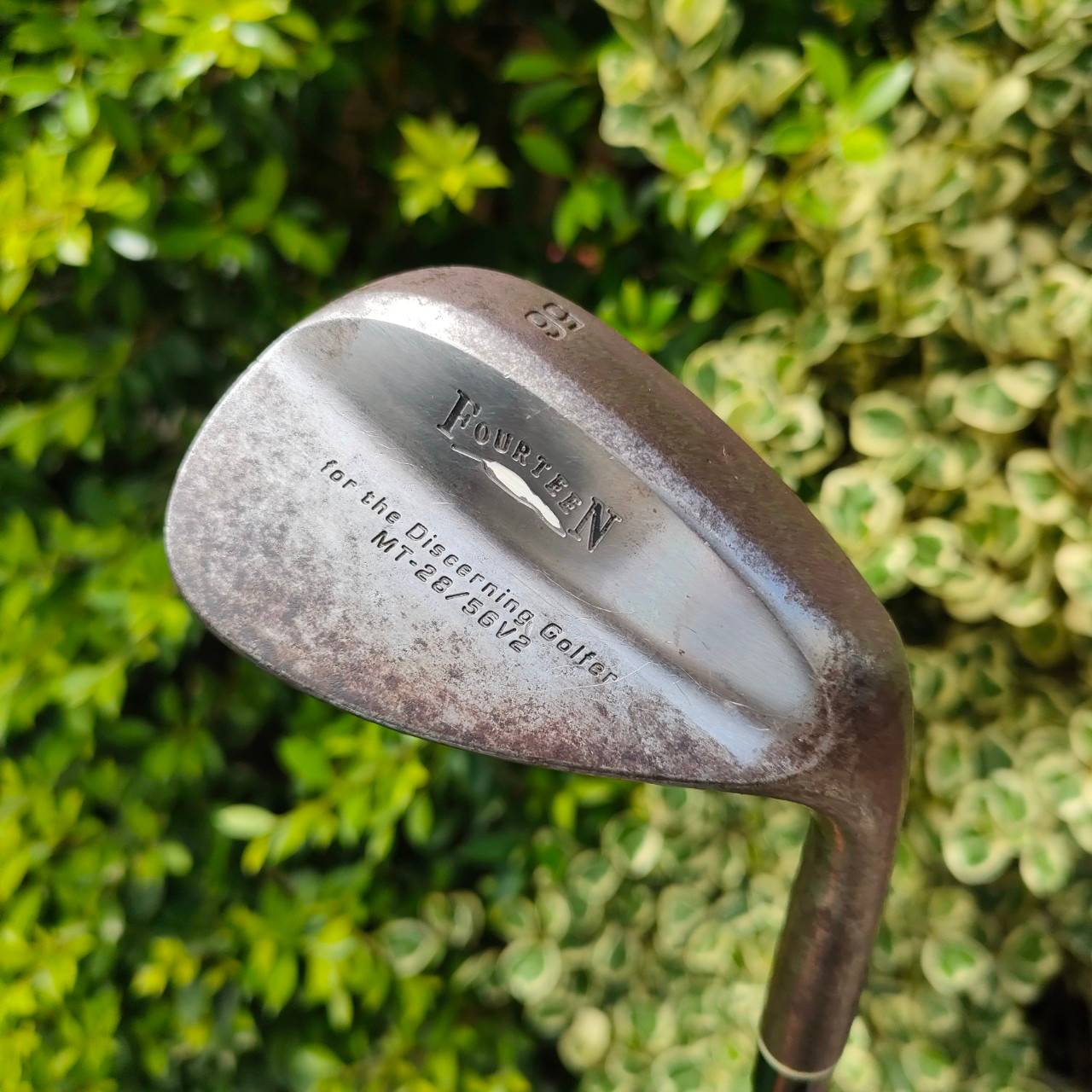 WEDGE FOURTEEN MT-28 V.2 รุ่นดัง องศา 56 ก้าน N.S.PRO 950GH FLEX S รุ่นนี้ชิพดีมาก และยอดนิยม เป็นรุ่นสนิมด้วย เนื้อเหล็ก FORGED พรีเมี่ยมญี่ปุ่น ชิพดี ฟีลดี สปินเต็มๆ