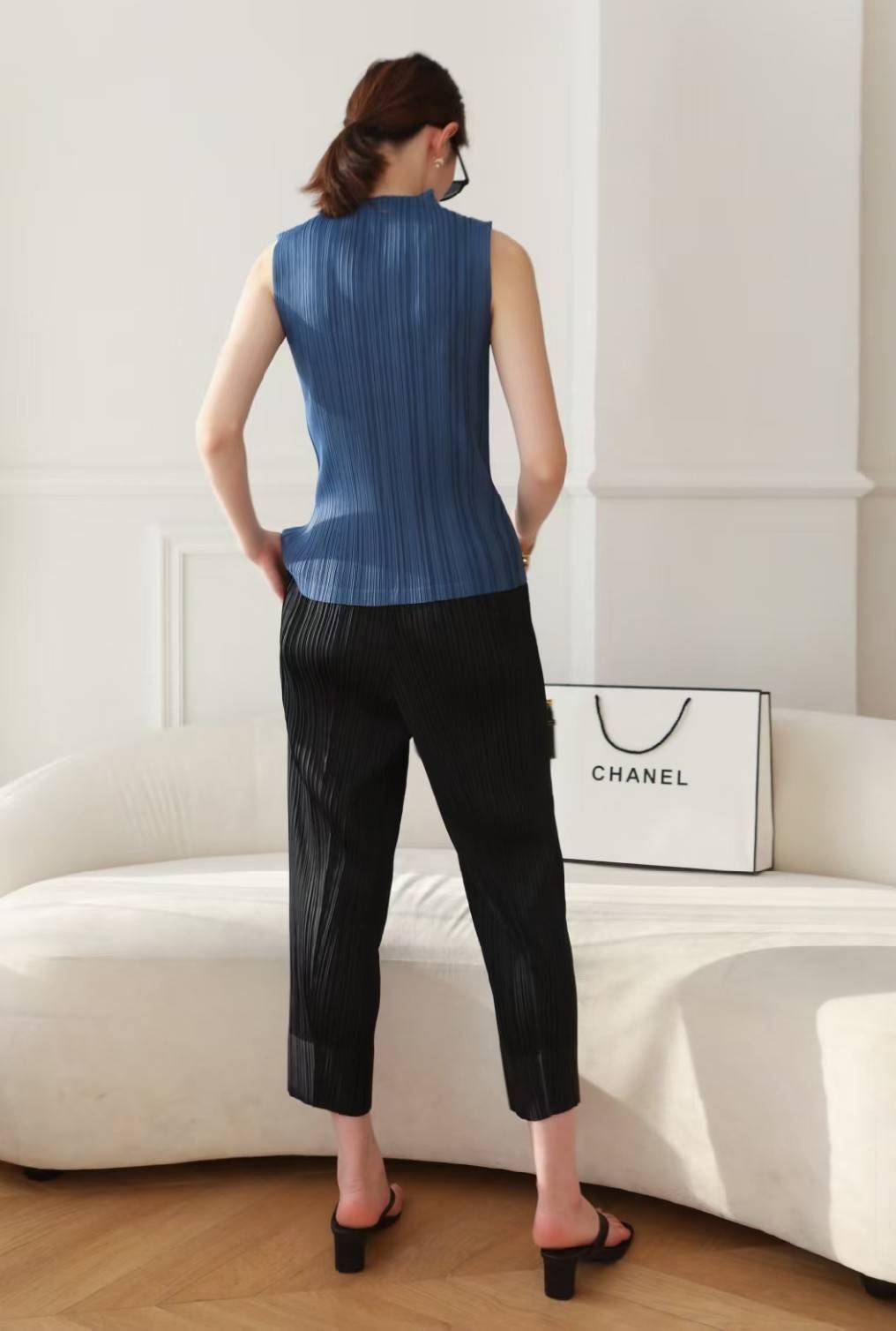 2MUAY BASIC รุ่น GJO7658 BASIC HIGH NECK PLEATED TOP เสื้ออัดพลีทงานคุณภาพ 22สี FREE SIZE