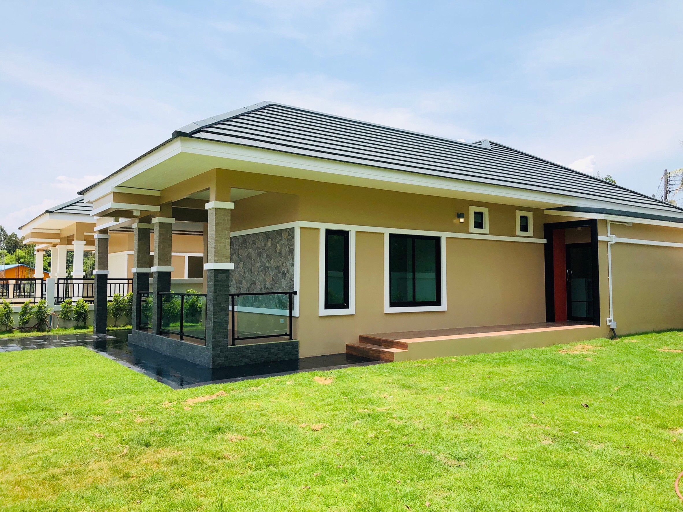 หมู่บ้านศุภกร 1