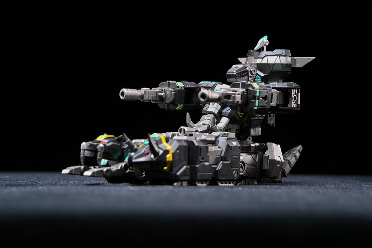 [สั่งจอง] Lucky Cat (MICRO COSMOS) MC-03B : BEAST LORD Black Version (18Cm)