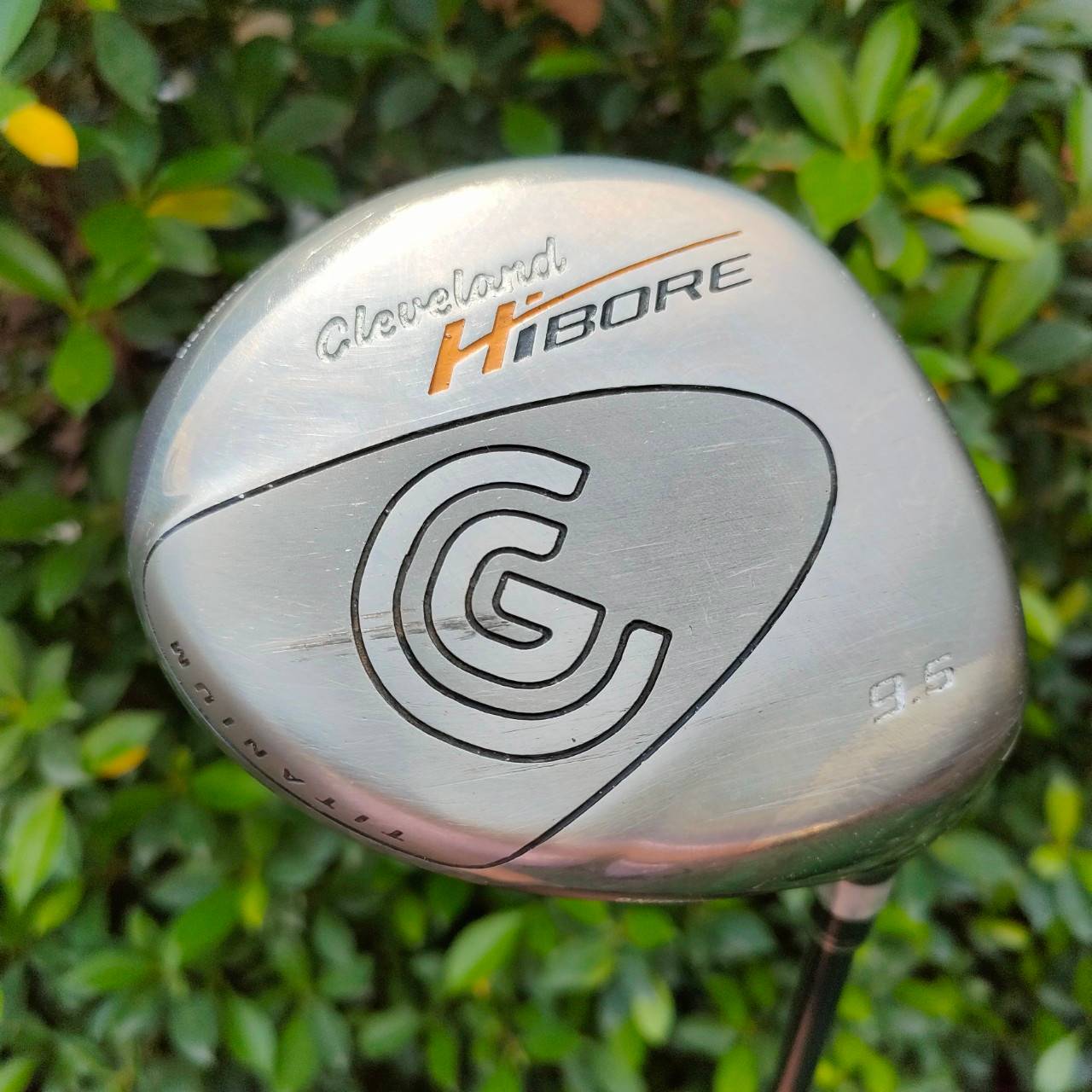 DRIVER CLEVELAND HIBORE องศา 9.5 ก้าน FUJIKURA BEAT FLEX SR ** ไม้กอล์ฟมีรอยบุ๋มนิดหน่อย
