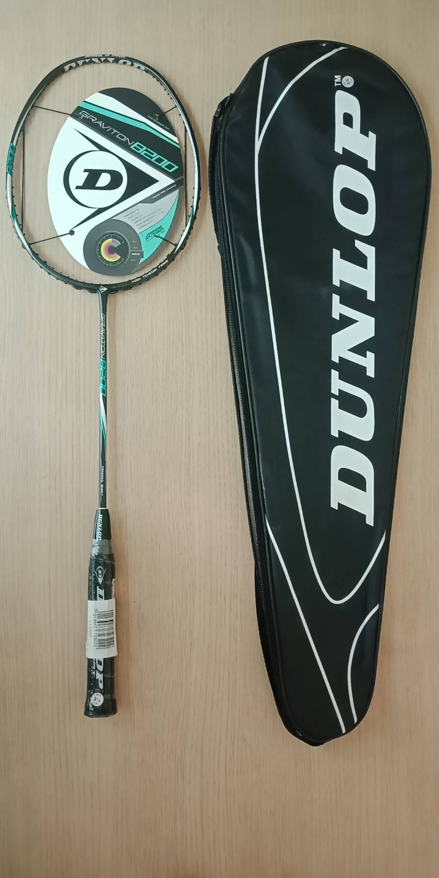 Dunlop Graviton 8200