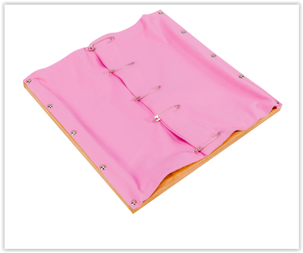 กรอบฝึกการแต่งตัว ตู้ใส่ได้ 6 ชิ้น (สามารถเลือกชุดฝึกเพิ่มได้) ฝึกแต่งกาย ผูกเชือก ติดกระดุม รูดซิป ใส่เข็มขัด และอื่นๆ สื่อการสอน เด็กอนุบาลมอนเตสซอรี่ ,montessori, สื่อการสอนประถม