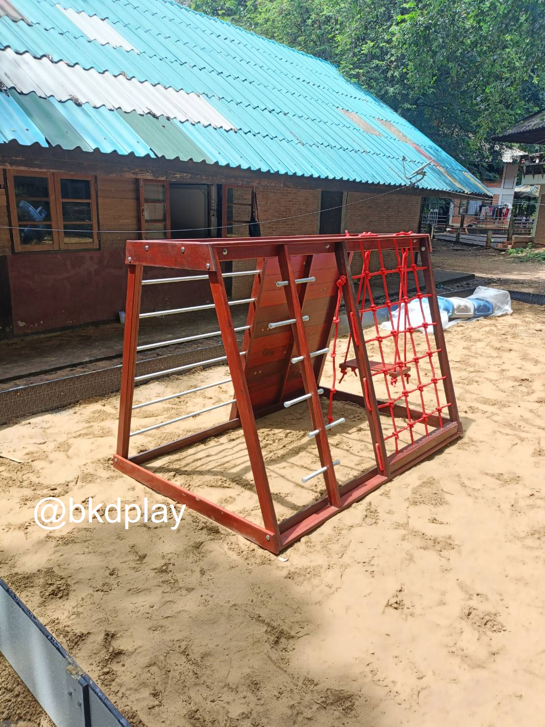 เครื่องเล่นสนามไม้ ชุด B ปีนป่ายเชือก ,ชิงช้า ,ปีนหน้าผา ปีนป่ายไม้ เครื่องเล่นสนามกลางแจ้ง ของเล่นสนาม wood playground
