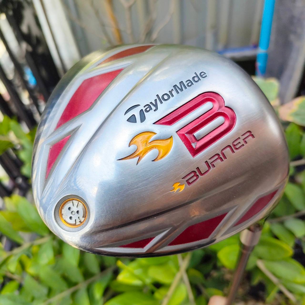 DRIVER TAYLORMADE BURNER องศา 10.5 ก้าน RE*AX SUPERFAST FLEX SR ไม้ตีไกล และตีง่าย กระดองเคฟล่า ตีง่าย ลูกลอยง่าย และส่งพลังได้ระยะมาก ไม้กอล์ฟพรีเมี่ยมมือสอง By NakaraLuxurious