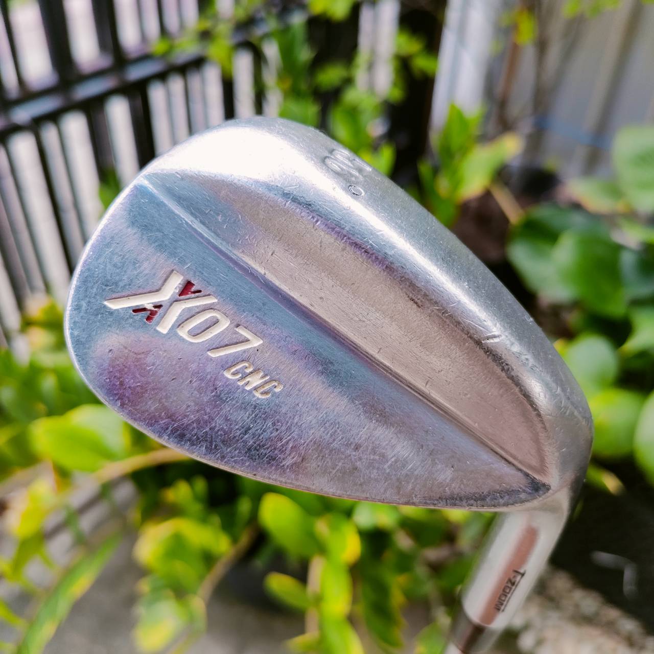 WEDGE T-ZOOM X07 FORGED องศา 56 รุ่นดังในตำนาน สปินแบบจัดๆ ด้วยหน้า MILLED ที่ลึกมาก ร่องสวยๆ ตกหยุดแบบจึ๊กๆ ถอยหลังเห็นๆ วัสดุ CNC FORGED นุ่มนวลอย่างมาก ไม้กอล์ฟพรีเมี่ยมญี่ปุ่นมือสอง ของแท้ By NakaraLuxurious