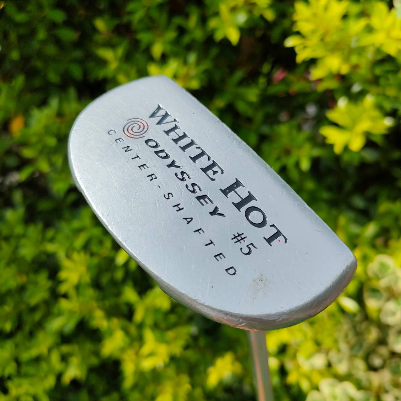 ** ไม้กอล์ฟสำหรับผู้หญิง ** PUTTER ODYSSEY WHITE HOT #5 CENTER SHAFTED ความยาว 32 นิ้ว ก้าน ODYSSEY WHITE HOT ไม้กอล์ฟมือสอง ของแท้ BY NakaraLuxurious