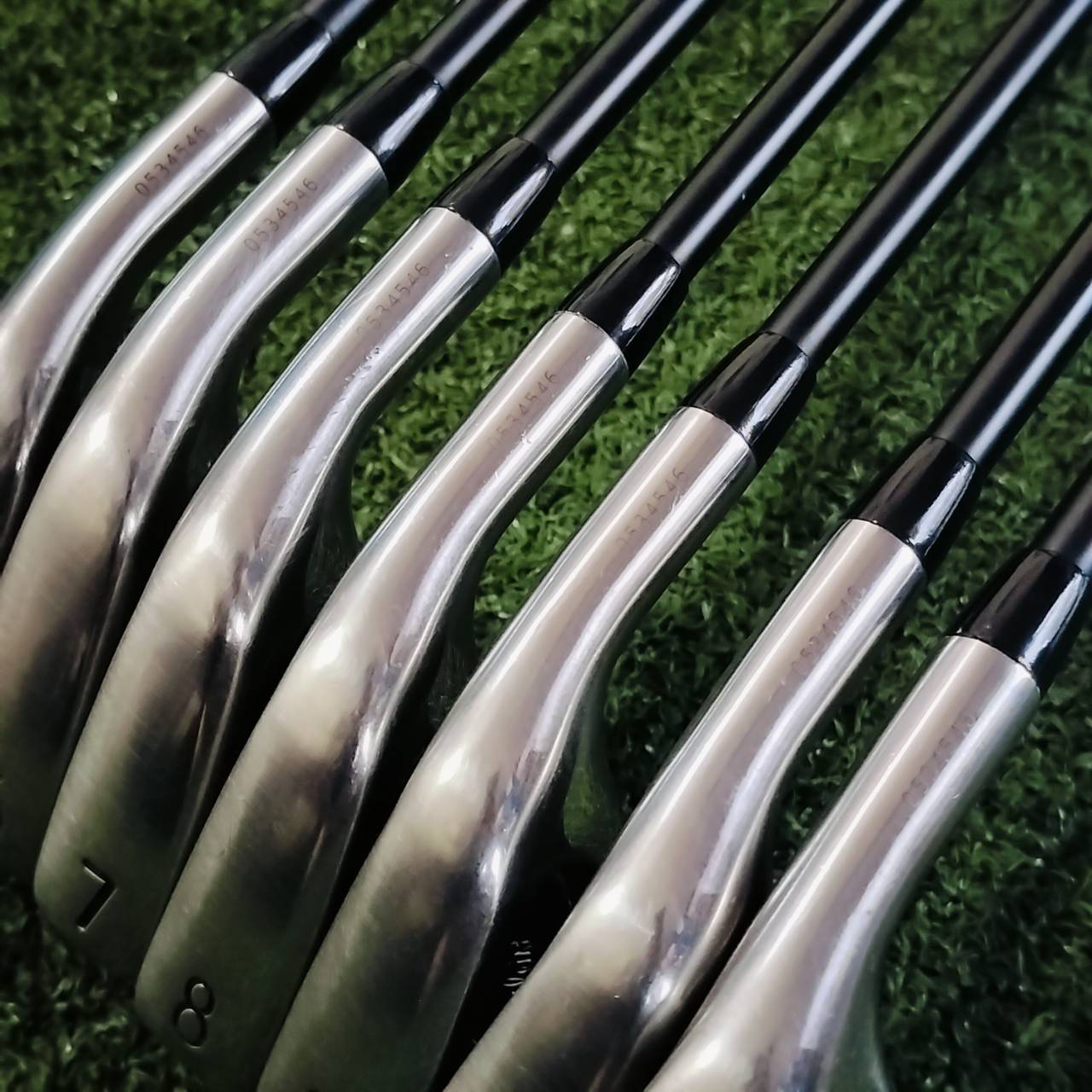 ชุดเหล็กท๊อปสุดของ Titleist รุ่น T300 เทคโนโลยี Max Impact ให้ฟีลลิ่งและพลังอันสูงสุดในการเข้าปะทะลูกกอล์ฟ ไม้กอล์ฟพรีเมี่ยมมือสอง ของแท้ By NakaraLuxurious