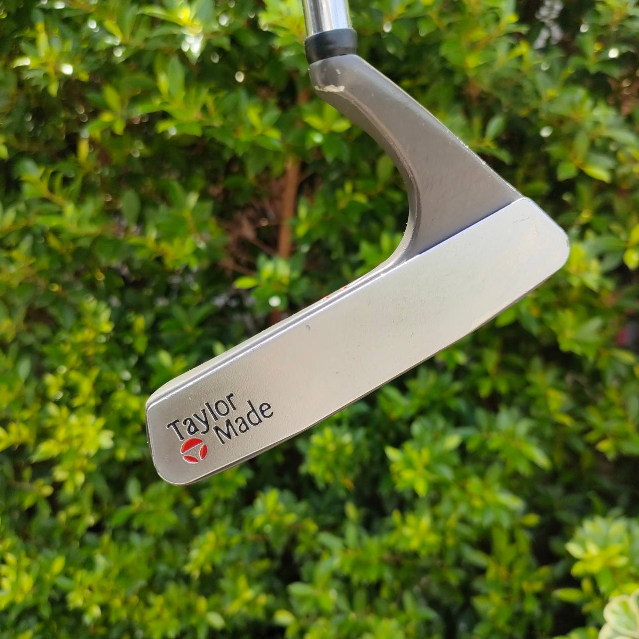 PUTTER TAYLORMADE PATENT-PENDING ความยาว 34 นิ้ว พัตต์แม่นมาก เป็นสามเหลี่ยมยื่นออกไปด้านหลัง ทำให้ HIGH M.O.I. มาก!! ไม้กอล์ฟมือสอง ของแท้ BY NakaraLuxurious