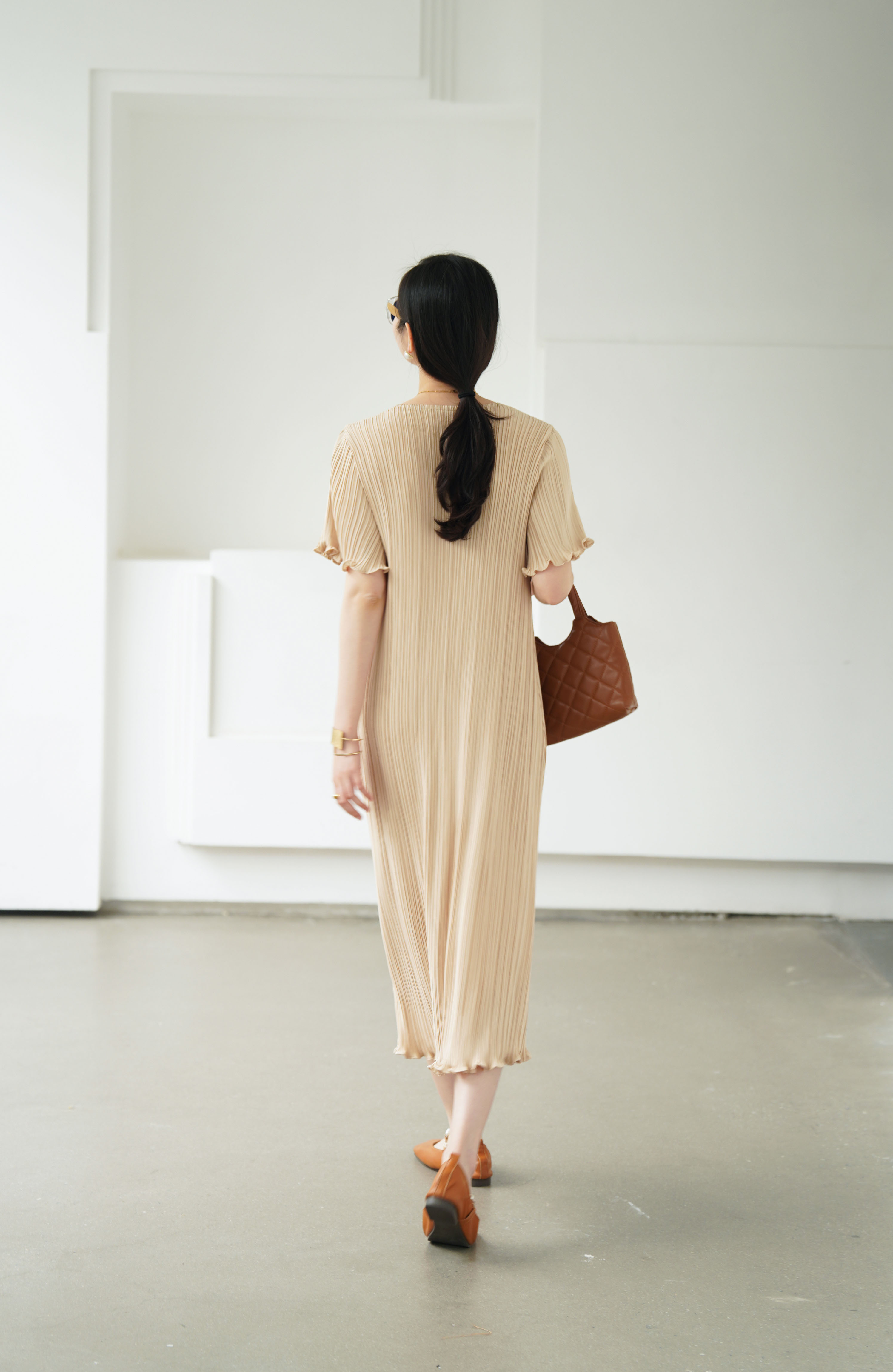 ปรับราคาลง20%!! 2MUAY รุ่น GJO5323 เดรสพลีทคุณภาพ GLAM SHORT SLEEVE PLEATED DRESS 7 สี FREE SIZE