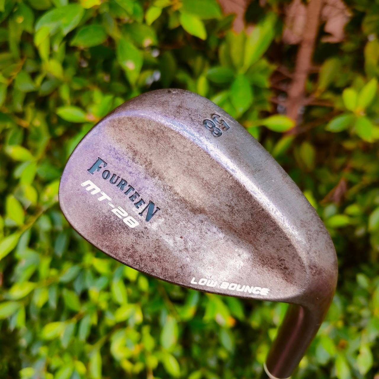 WEDGE FOURTEEN MT-28 องศา 58 ก้าน DYNAMIC GOLD FLEX WEDGE เป็นรุ่นสร้างชื่อสูงสุดของแบรนด์ FOURTEEN สุดยอด WEDGE พรีเมี่ยม ไม้กอล์ฟมือสอง ของแท้ BY NakaraLuxurious