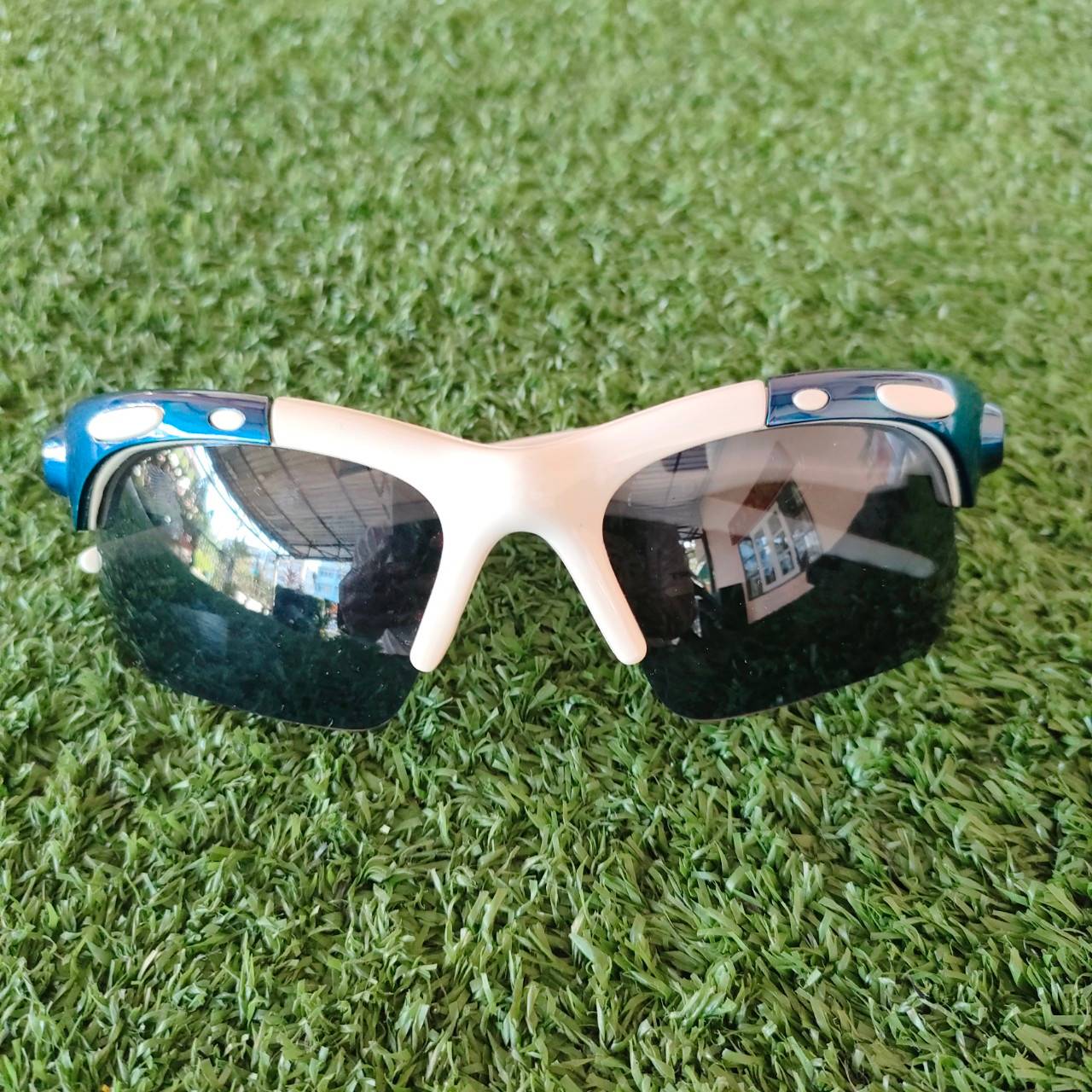 เเว่นตานักกอล์ฟ POLAR IZED มือสอง แว่นตัดแสง ชัดเจนขึ้นมาก เล็งพัตต์ดีขึ้น เล็งตีวางได้อย่างแม่นยำ!! ไม้กอล์ฟมือสอง ของแท้ BY NakaraLuxurious