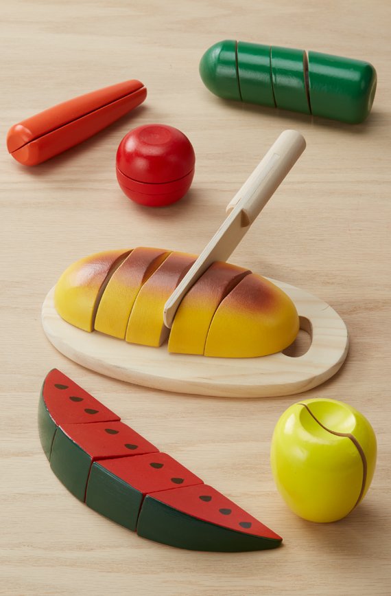 ชุดเล่นหั่นอาหาร มีเวลโคร่ตีนตุ๊กแกพร้อมมีด & ถาดไม้ Melissa & Doug Cutting Food รุ่น 0487 ของเล่นเสริมพัฒนาการเด็ก