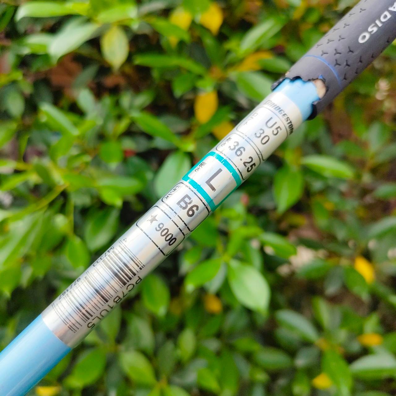 ** ไม้กอล์ฟสำหรับผู้หญิง ** HYBRID 5 PARADISO CL ก้าน PARADISO PC-07I FLEX L ** กริฟมีตำหนิ มีรูปให้ชมท้ายสุดค่ะ **