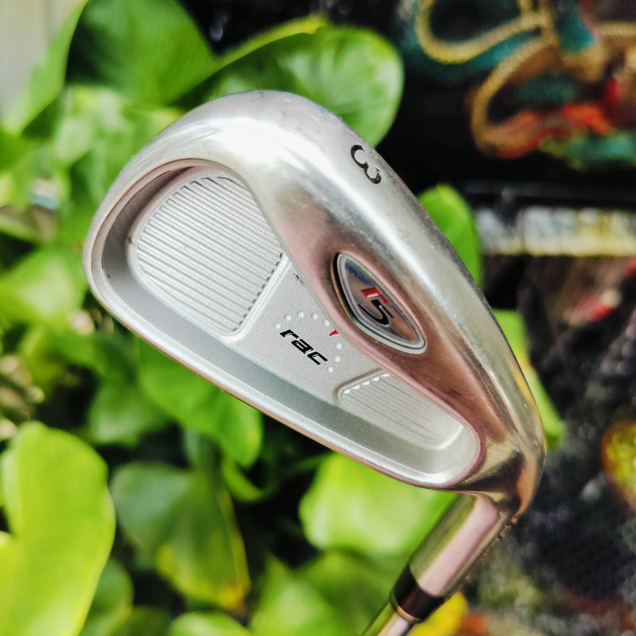 ชุดเหล็ก Taylormade RAC R5 รุ่นนี้ตีง่ายอย่างมาก ตีไกลกว่าปกติมาก นุ่ม แน่น แม่นยำ ก้านเหล็กเบาของ Taylormade FLEX R ไม้กอล์ฟพรีเมี่ยมมือสอง ของแท้ By NakaraLuxurious
