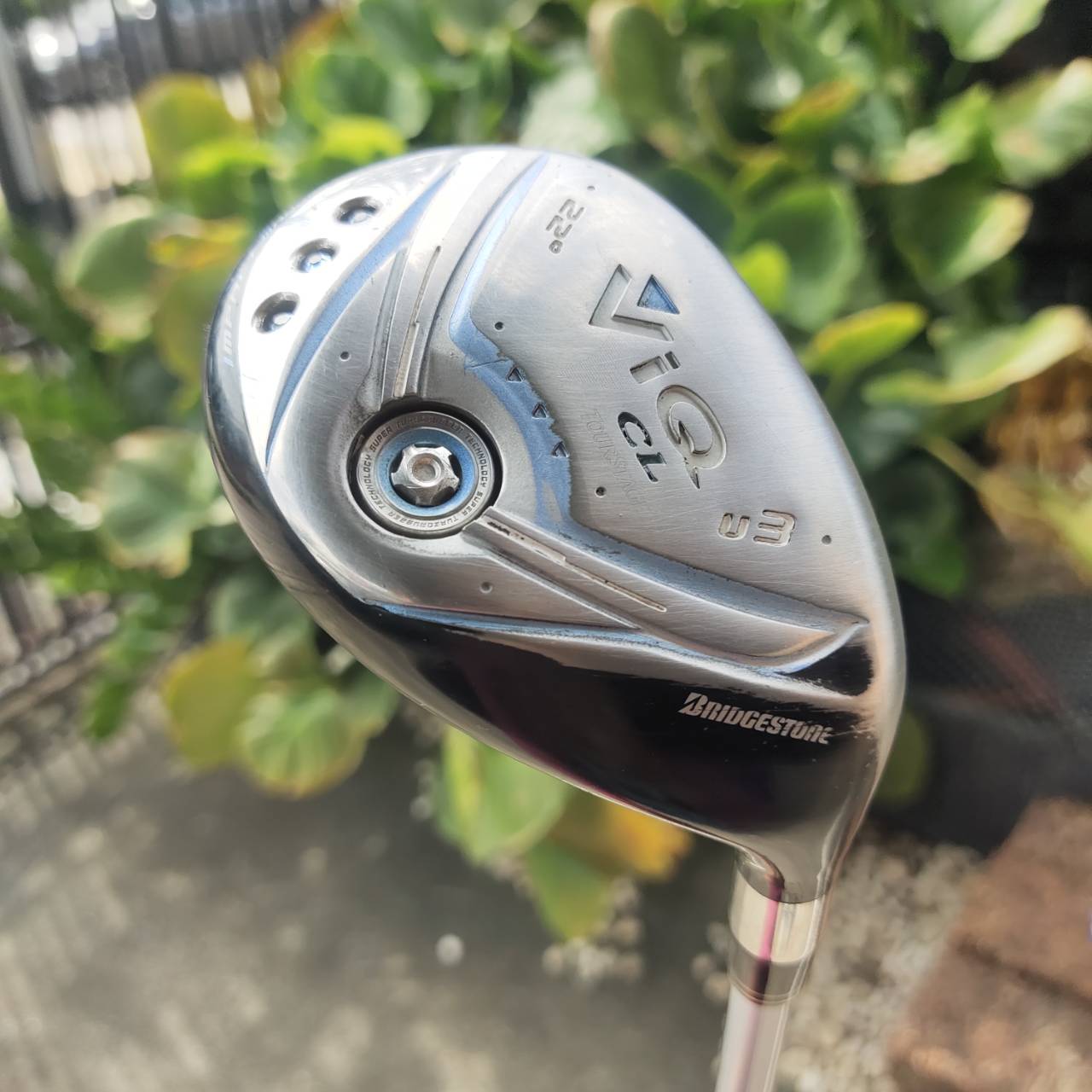 สำหรับซีเนียร์หรือผู้หญิง U3 VIQ CL Loft 22° แบรนด์ญี่ปุ่นคุณภาพสูง ตีง่าย แม่นกรีนระยะไกล