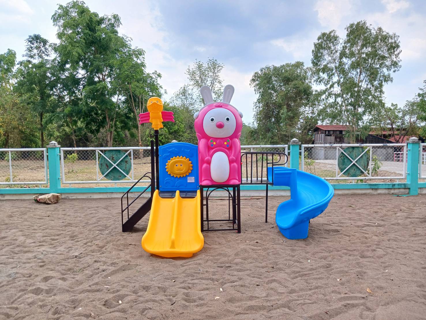 ส่งฟรี เครื่องเล่นสนาม กลางแจ้ง, ชุดเพื่อนชี้กระต่ายกับนก,กระดานลื่น, สไลเดอร์ ,ของเล่น,ครุภัณฑ์สนามเด็กเล่น, สพฐ,โครงการโรงเรียนประชารัฐ