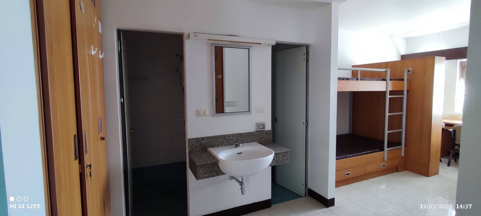 ทำระบบกันซึม/ปรับปรุงหอพักแพทย์ อาคารA รพ.ศิริราช