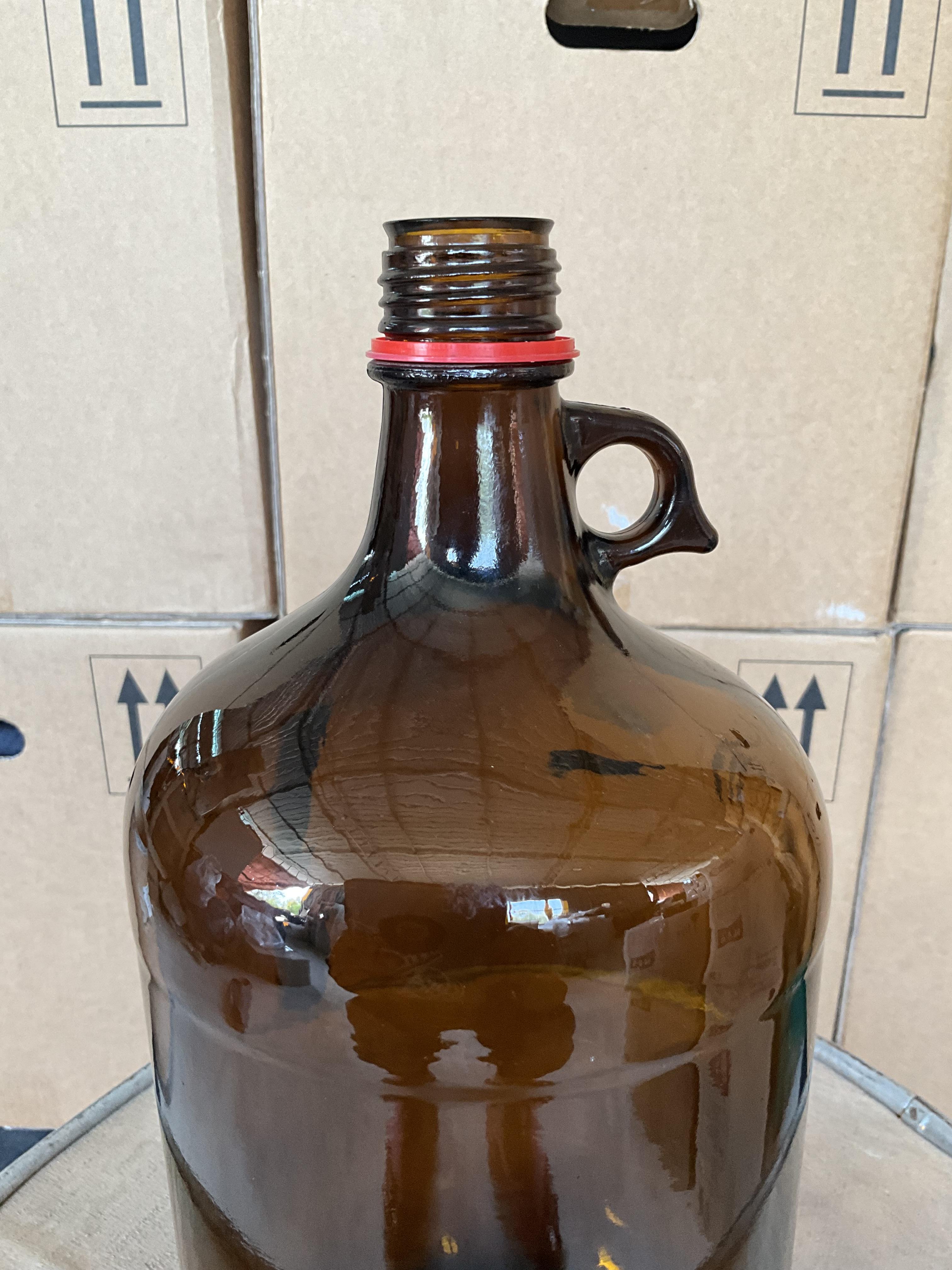 ขวดแกลลอน หูหิ้ว สีชา 4 L 95 บาท (USED)