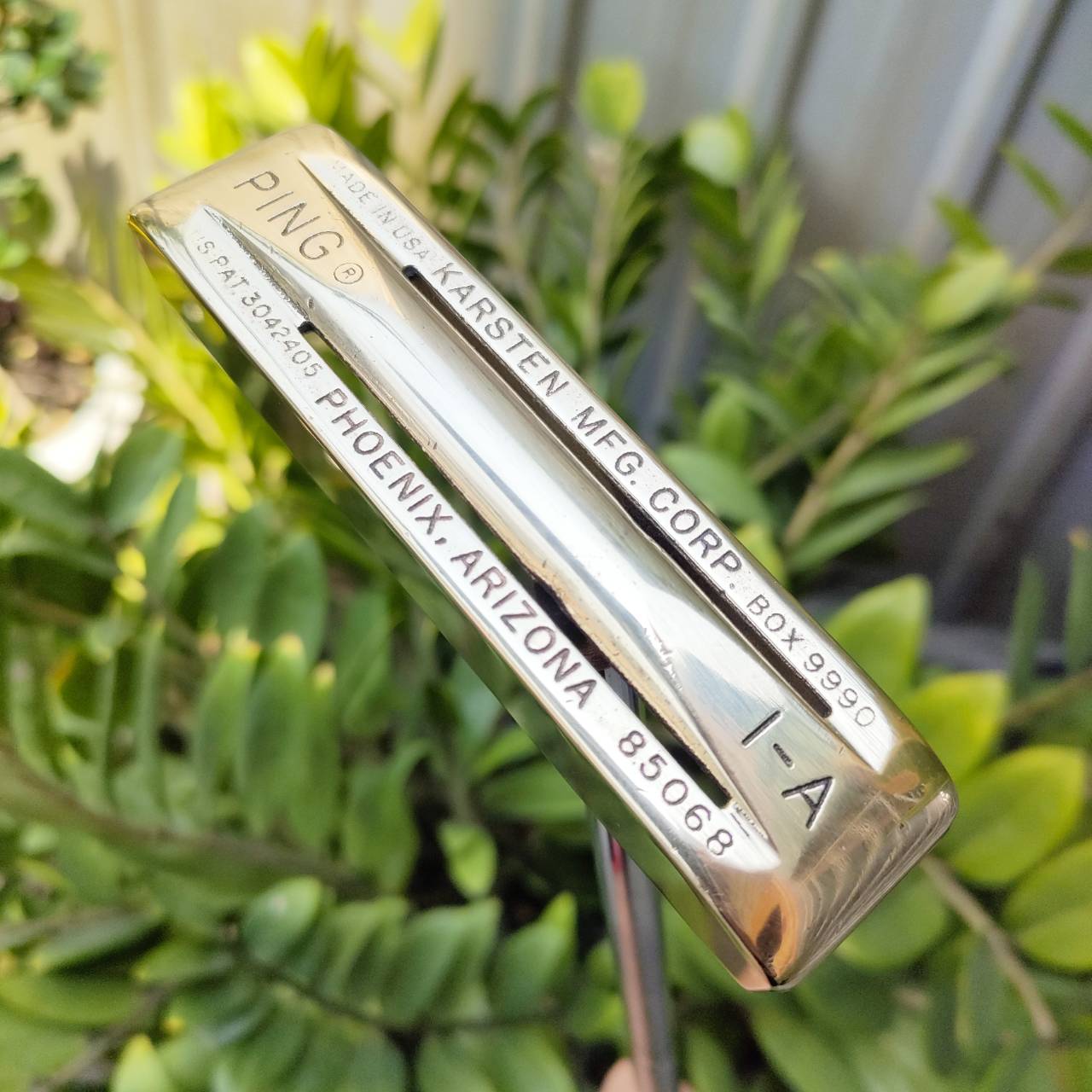 PUTTER PING 1 - A Phoenix, Arizona 85068 พัตเตอร์ในตำนานที่ตามหากันเยอะมาก พัตต์แล้วดัง ปิ๊ง เป็นต้นกำเนิดของแบรนด์ PING ไม้กอล์ฟพรีเมี่ยมมือสอง ของแท้ By NakaraLuxurious