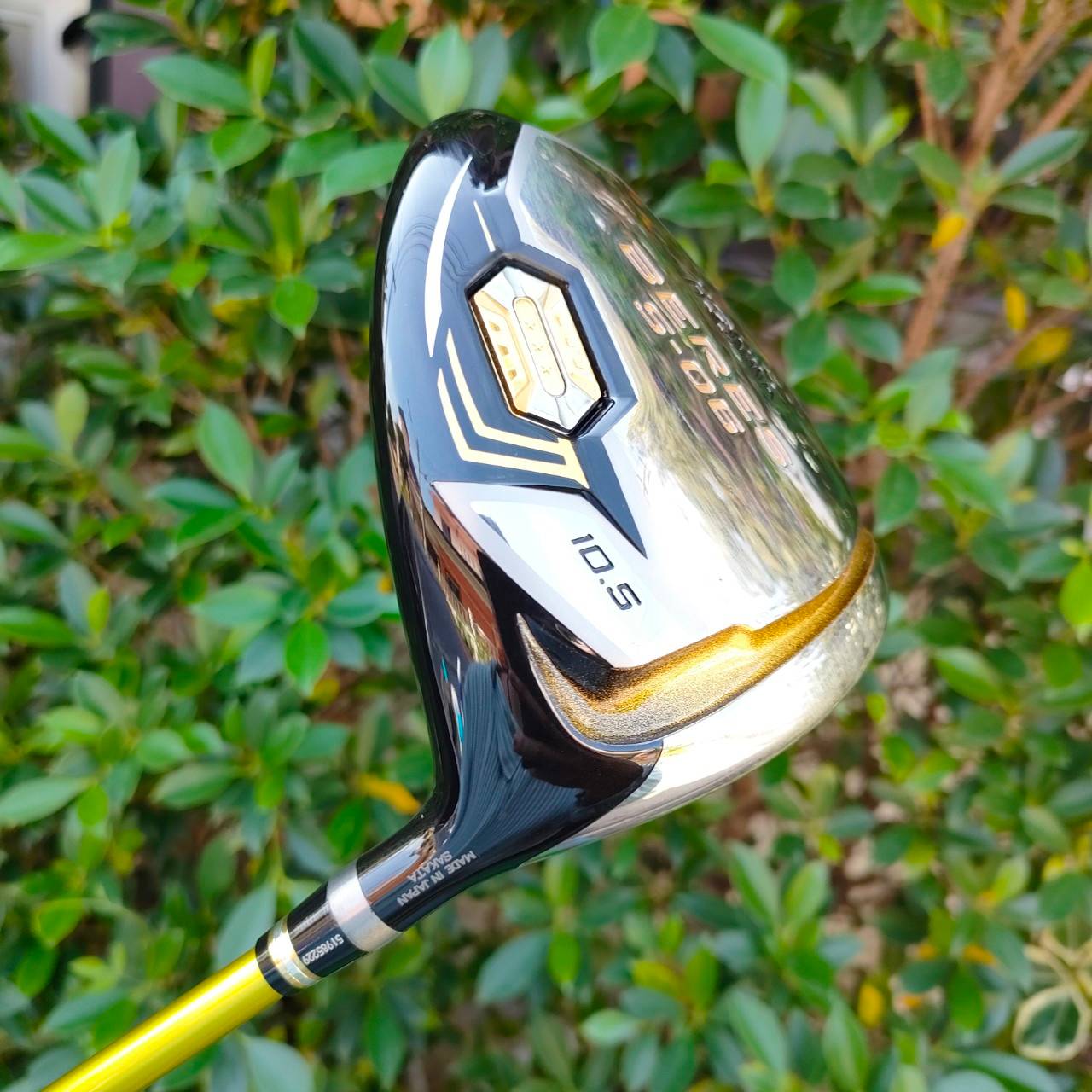 DRIVER HONMA BERES S-06 องศา 10.5 ก้าน ARMRQ X FLEX R รุ่นนี้สุดยอดของสุดยอดพรีเมี่ยม ก้าน 3 ดาว ดีกว่าก้านในตลาด ทั่วไปเป็นอย่างมากก และ มีราคาแพงมากๆครับ คุ่มสุดๆ