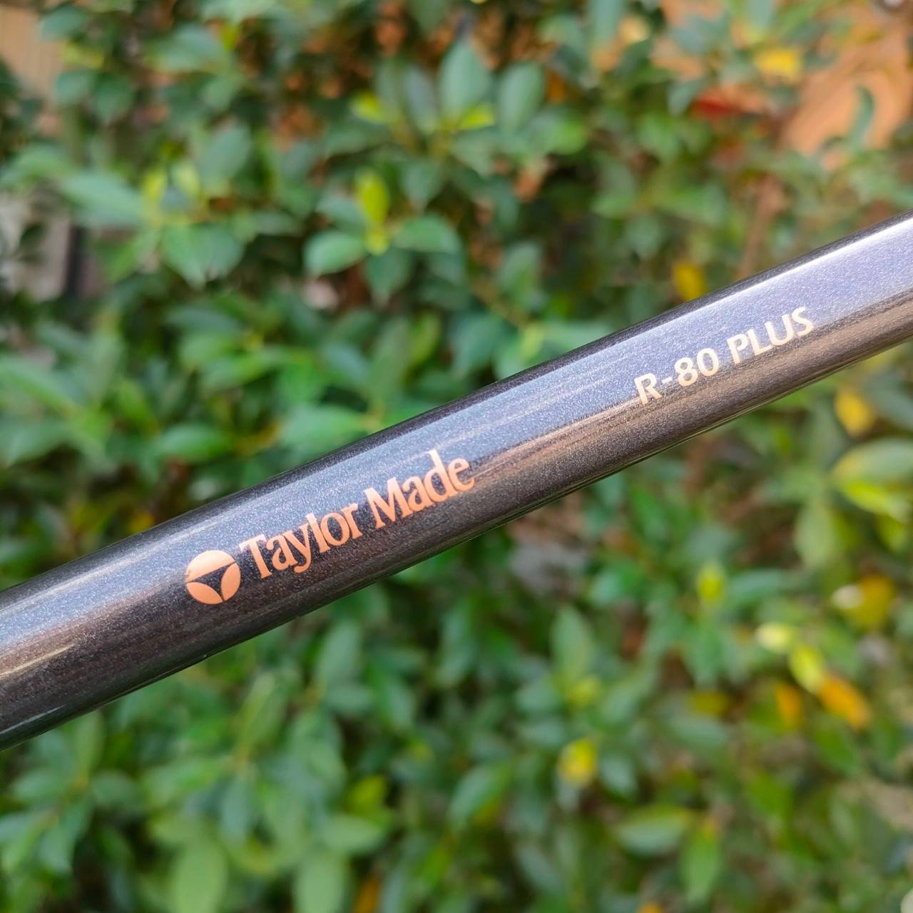 DRIVER TAYLORMADE BURNER องศา 10.5 ก้าน TAYLORMADE แบบ BUBBLE FLEX R เป็นก้านพิเศษแบบอ้วนผอม ก้านดี ตีง่ายได้ระยะ