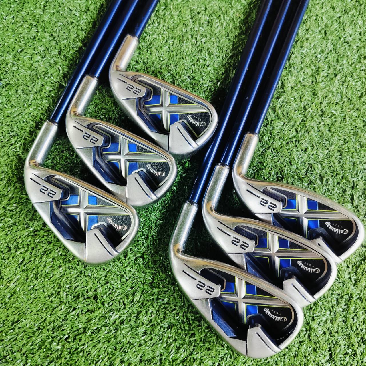 ชุดเหล็ก Callaway X-22 ก้าน X SERIES 65i FLEX SR เป็นรุ่นยอดนิยม จุดพีคของ Callaway พัฒนาต่อมาจากรุ่น X18 และ X20 ใบ CAVITY ลึกก้านเสียบทะลุ ไม้กอล์ฟพรีเมี่ยมมือสอง ของแท้ By NakaraLuxurious