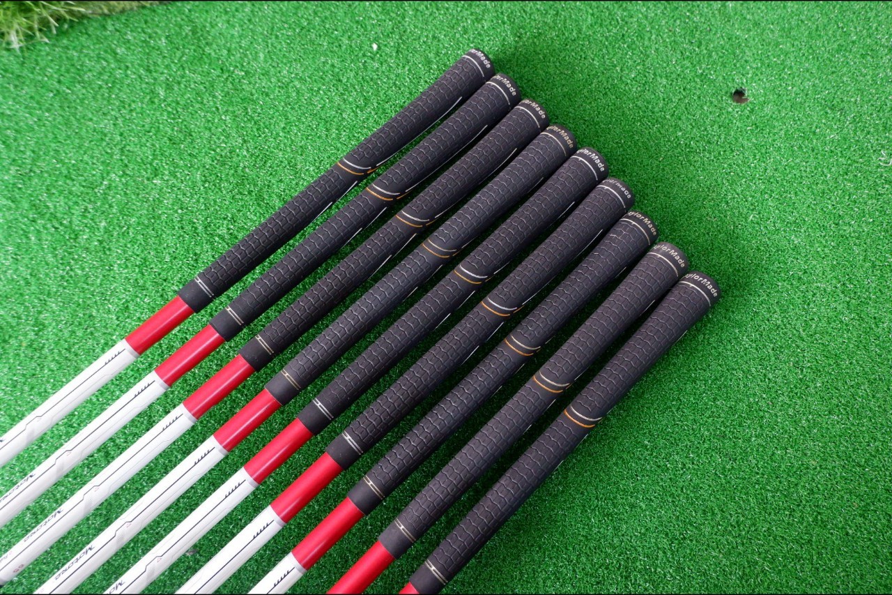 IRONSET TAYLORMADE R11