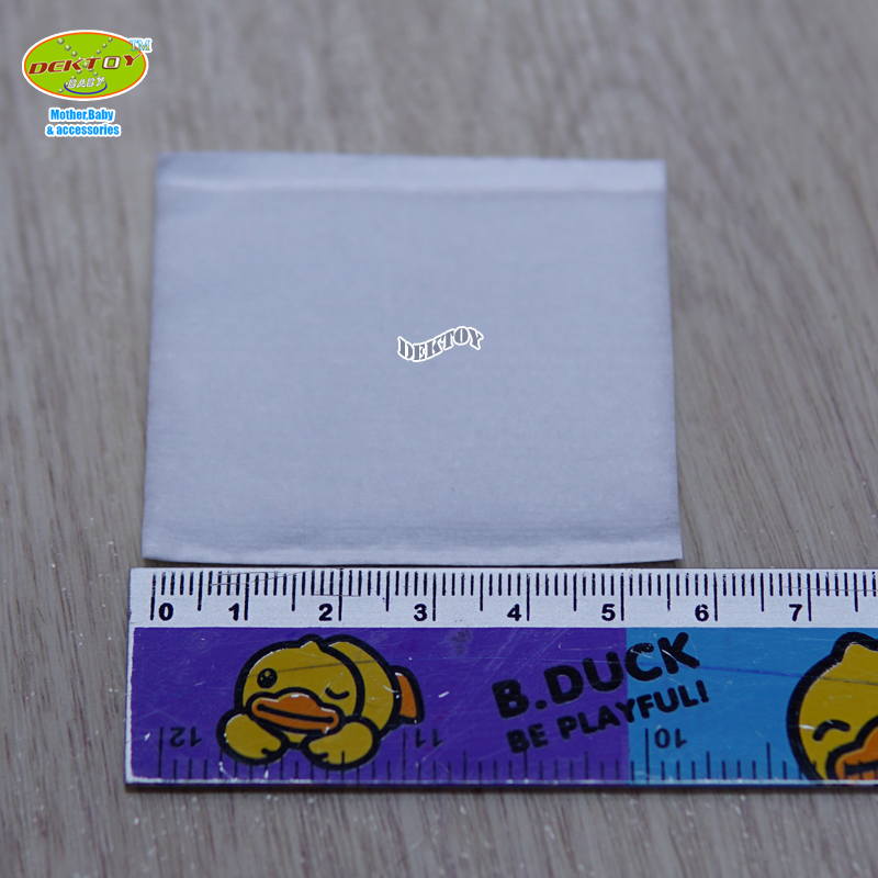 V-Care วีแคร์ สำลีแผ่นชนิดรีดขอบ100แผ่น