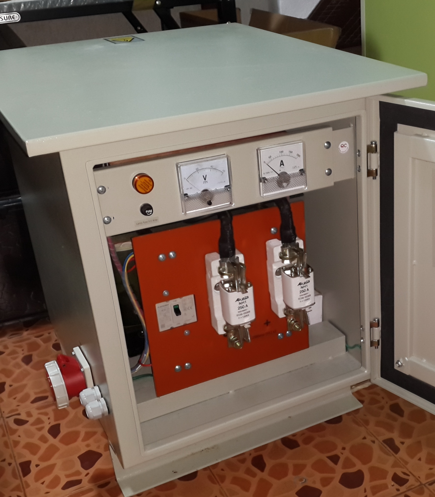 สั่งผลิต หม้อแปลงAC to DC Rectifier หลายรูปแบบวงจร ภายใน ภายนอก