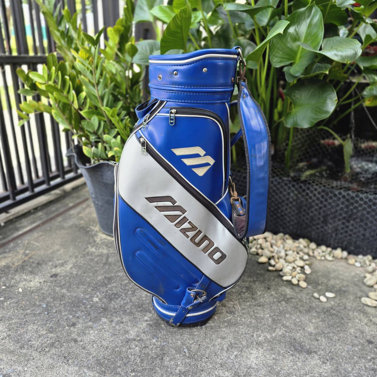 *** มีตำหนิเป๊กหลุด 1 จุด *** ถุงกอล์ฟ MIZUNO ของแท้ เป็นถุง TOUR วัสดุดีมากค่ะ
