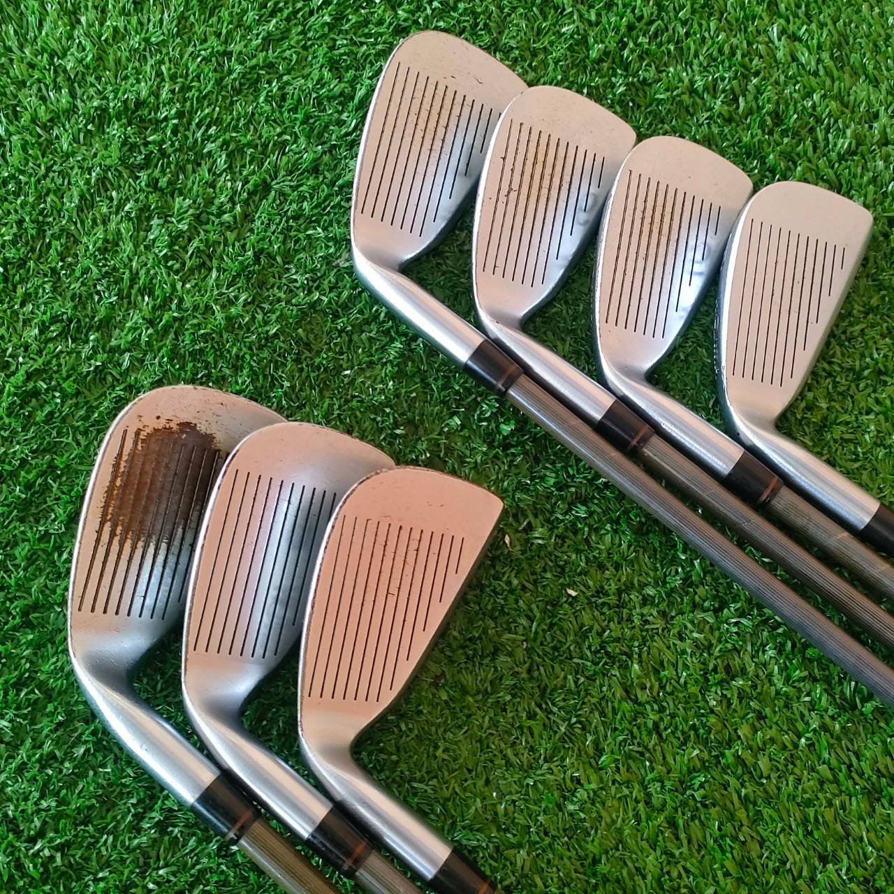 ชุดเหล็ก HONMA LB-280 ตัวนี้่เป็น NEW H&F ทอง24K มีเหล็ก 5 - 11 ก้าน Titanium FLEX R-1 **ก้านระดับ 2ดาว ** สุดยอดพรีเมี่ยม ไม้กอล์ฟมือสอง ของแท้ BY NakaraLuxurious