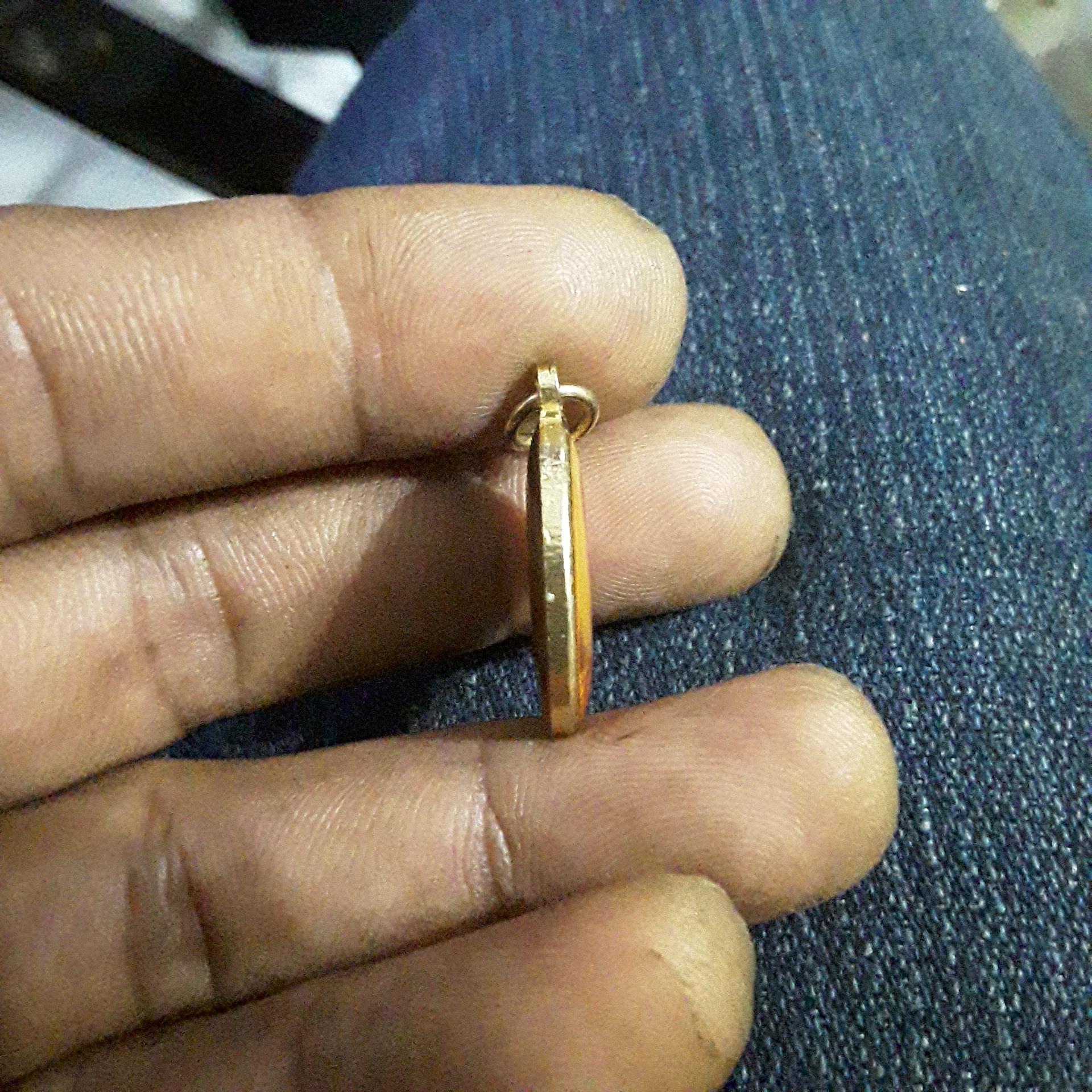 เหรียญ ล็อคเก็ต ในหลวง รัชกาลที่9 ด้านหลัง ธรรมจักร เสียงชาวพุทธ