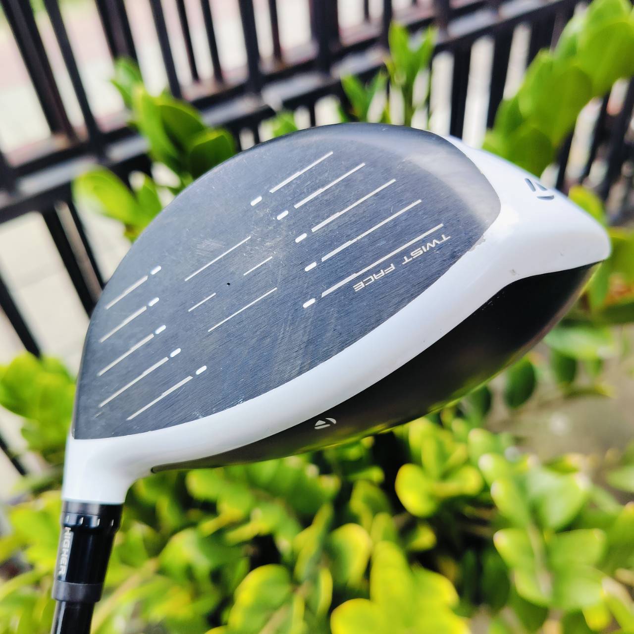 DRIVER TAYLORMADE SIM2 MAX องศา 9 ก้าน TENSEI BLUE FLEX S สภาพสวย มี COVER เดิม ตีไกลแบบเต็ม MAX เหมาะสำหรับท่านนักกอล์ฟที่ต้องการไม้ที่ตีลอยง่าย ได้ระยะ และการชดเชยความผิดพลาดสูงสุด!!! ไม้กอล์ฟพรีเมี่ยมมือสอง ของแท้ By NakaraLuxurious